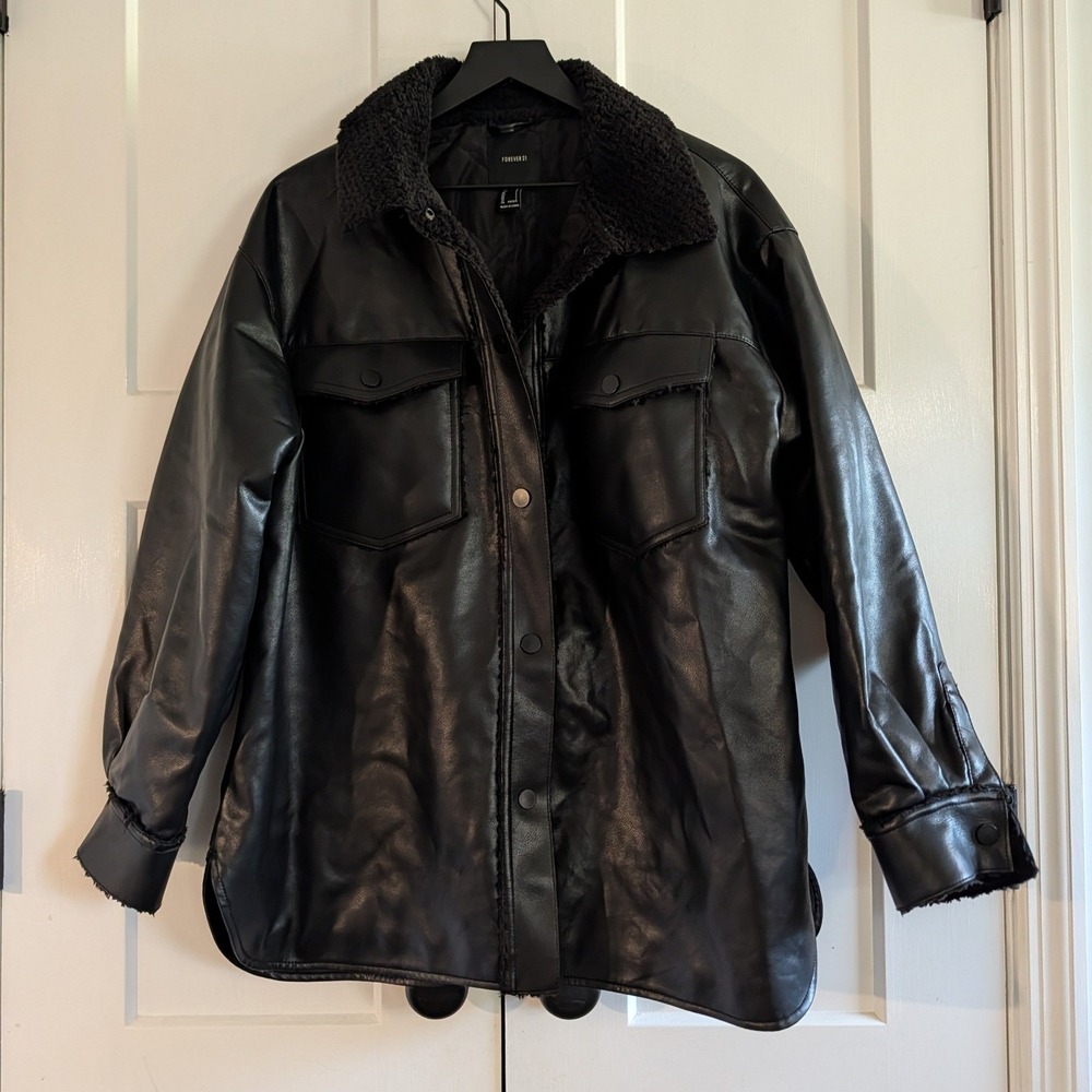 Forever 21 Women's L Black Faux Leather Shearling Collar Oversized Shacket Coat